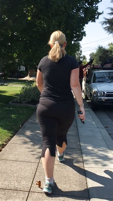 PAWG. Home fetish with a mature bbw. Amateur. Yoga session in a new pair of tight leggings! Enjoy watching as I stretch my limbs and bounce my big butt *Subscribe to …